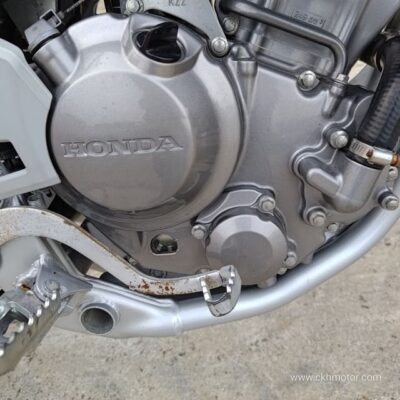CRF 250L, 5581km, 2013 - Image 11