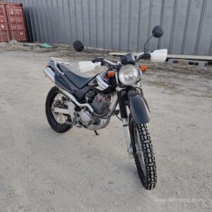 SL230, 7767km, 2004