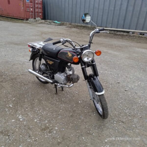 Benly CD90, 4858km, 1993