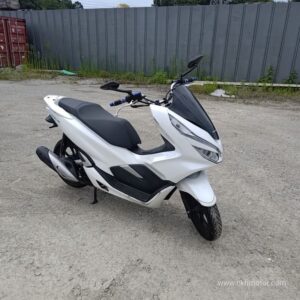 PCX125, 6897km, 2018